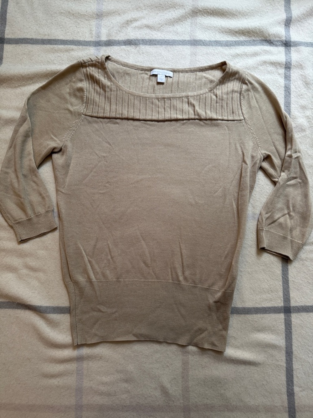 NY & Company Beige 3/4 Sleeve Knit Top Size Medium